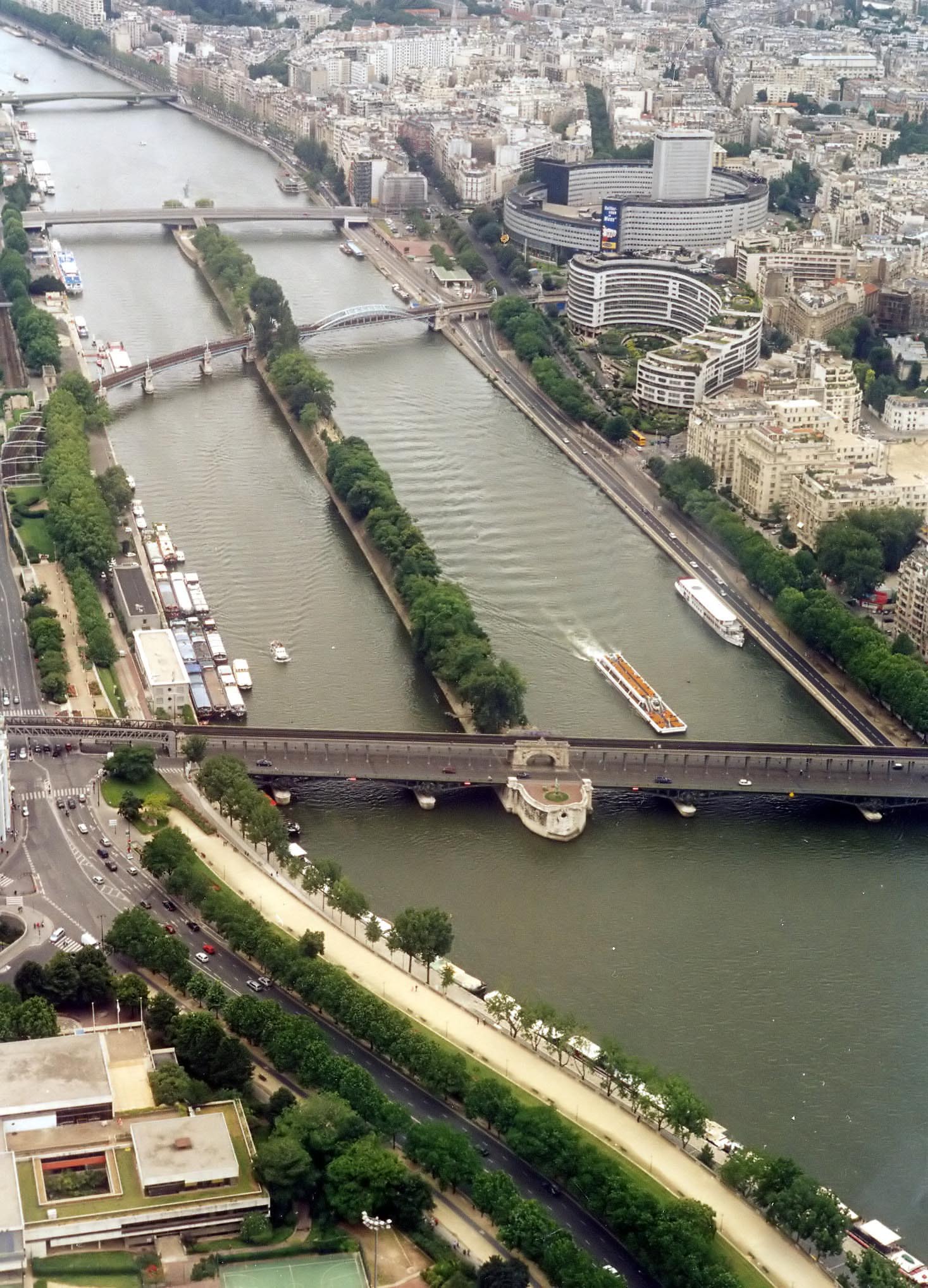 PONT DE BIR-HAKEIM